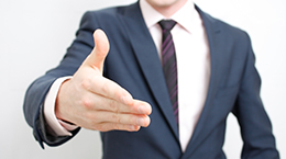 사심 없이 허리를 꺾을 수 있는가