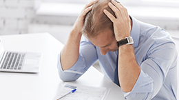 믿는도끼에 발등을 내놓을 수 있는가